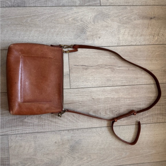 Sold - Picture 3 of 7